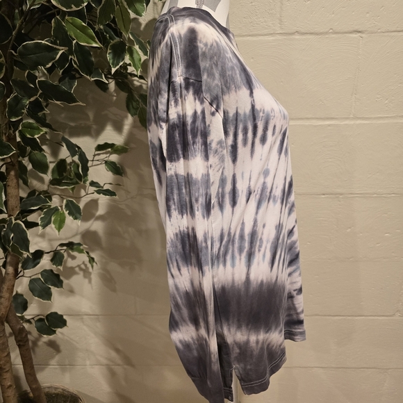 Victorias Secret PINK T Shirt Womens XSmall Tie Dye Gray Long Sleeve Open Back. - Picture 4 of 13